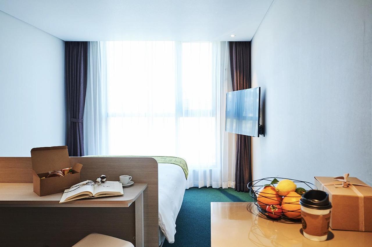 Jeju Pureun Hotel Seogwipo Esterno foto