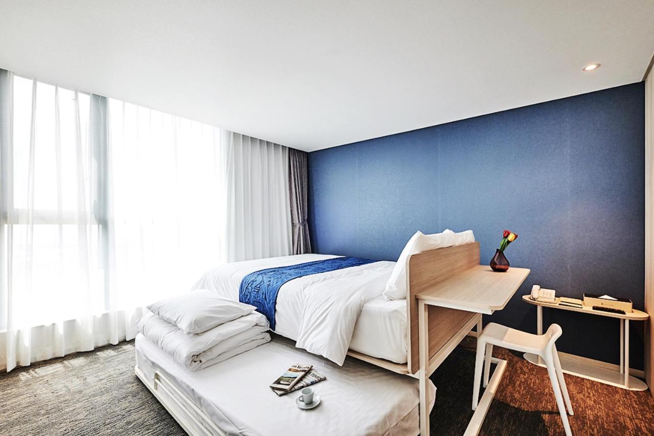 Jeju Pureun Hotel Seogwipo Esterno foto