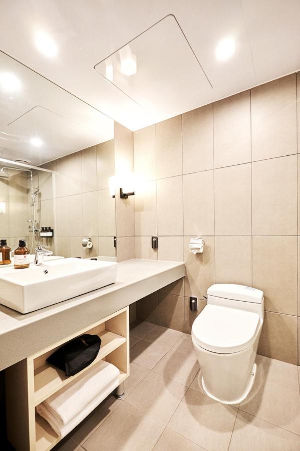 Jeju Pureun Hotel Seogwipo Esterno foto